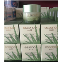 Essence Aloe Vera Cream ขนาด 55g อโลเวร่าครีมเพิ่มความชุ่มชื้น ด้วยผงสกัดว่านหางจระเข้เข้มข้น 99.9%**ของแท้ พร้อมส่ง