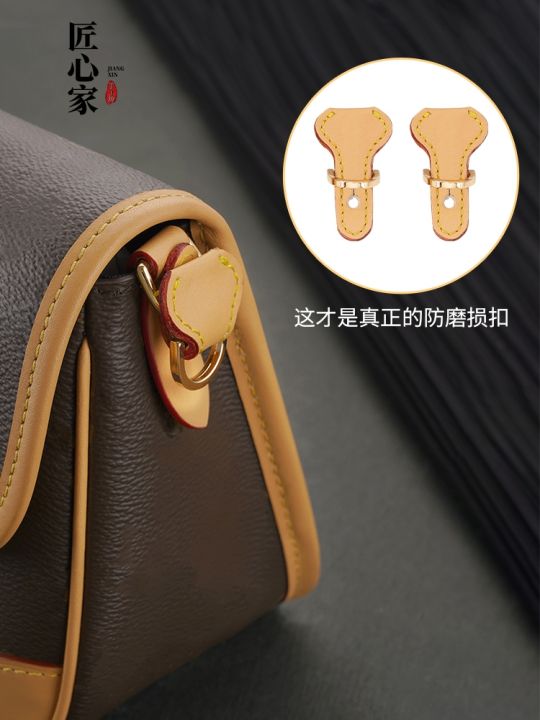 Pre order: Baguette bag crossbody strap LV. Diane. anti-wear buckle leather  shoulder strap adjustment transformation high-end spring ring accessori
