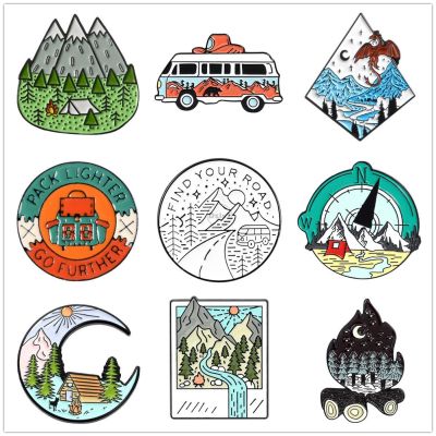 【CW】 Mountaineering Enamel Pins Camping Lapel Badges Jewelry Collar Brooches Gifts Accessories