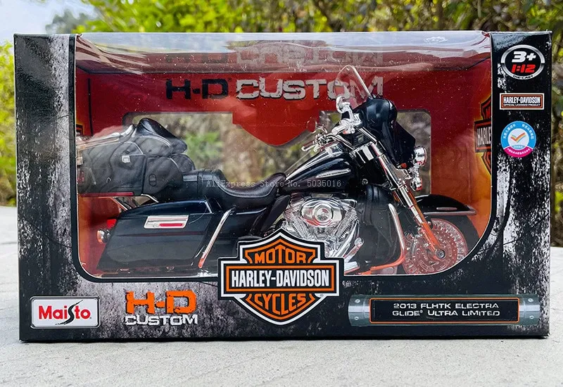  Maisto Motorcycles 1: 12 Harley-Davidson Custom - 2013 Flhtk  Electra Glide Ultra Limited : Toys & Games