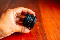 (For Sony Mirrorless)เลนส์มือหมุน ละลายหลัง รูรับแสงกว้าง 35mm F1.6