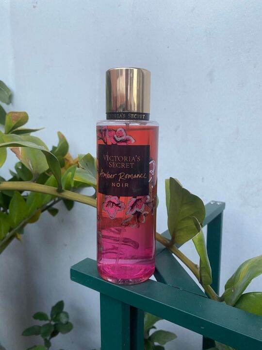 Amber romance noir online perfume