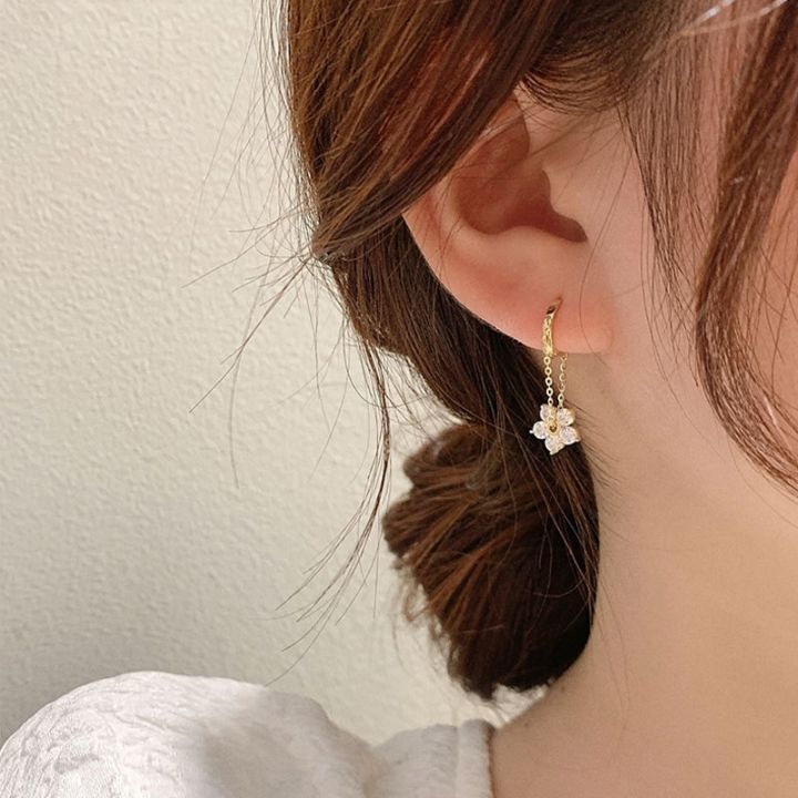 cod-korean-dongdaemun-chain-flower-925-earrings-diamond-stud-exquisite-light-luxury-ins-femaleth