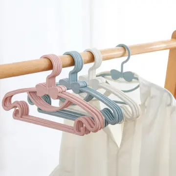 5pcs Plastic Heavy Duty Clothes Hangers With Non-slip Design And