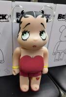 Bearbrick 400% Betty Bearbrick หมีรุนแรง Betty ไวนิลตกแต่งรุ่นทำมือสีดำและสีแดง2สี