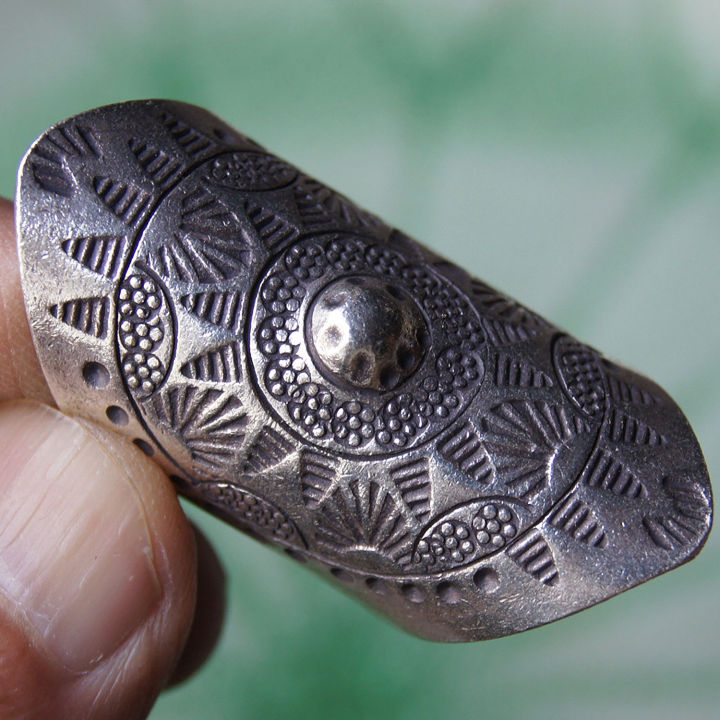 beautiful-gift-ring-fish-pure-silver-thai-karen-hill-tribe-silver-hand-made-size-6-7-8-9-adjustable-ของขวัญแหวนลวดลายปลาไทยไทยเงินแท้-งานเงินแท้-ขนาดปรับได้