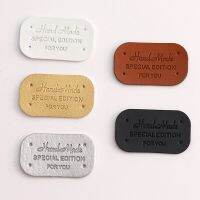 20Pcs Handmade Labels For Clothes Made With Letter PU Leather Tags Hand Made Label DIY Garment Knitting Tags Sewing Accessories Labels