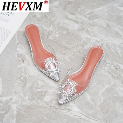 HEVXM ขนาดใหญ่41 42แฟชั่นรองเท้าส้นเตี้ยโปร่งใส PVC ใสรองเท้าสตรีประดับพลอยเทียมรองเท้าแตะสำหรับฤดูร้อนดอกทานตะวัน2023ผลิตภัณฑ์ที่น่าเชื่อถือ