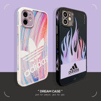 เคสโทรศัพท์มีลายโคลเวอร์แบรนด์ใหญ่สุดสร้างสรรค์สำหรับ IPhone 14 11 12 13 14 Pro เคสโทรศัพท์แฟชั่นสำหรับ IPhone 7 8 Plus XR Xs Max ฝาหลัง Adidas ขาวดำ