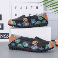 2023 New Womens Shoes Flat Beanie Shoes Womens Mom Leather Shoes Printed Large Size Womens Shoes Lazy Shoes