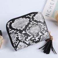 【CW】 Serpentine Wallets Small Leather Short Purse Ladies Tassel Card Female Clutch Coin Wallet