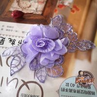 FLOWER DM114 ดอกไม้ ตกแต่ง ดอกไม้ผ้า ติดเพชร ขนาด 10cm ใช้สำหรับตกแต่งชิ้นงานให้น่ารักมากขึ้น จำนวน 1 ชิ้น flower for sew