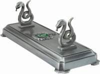 The Noble Collection Harry Potter Slytherin House Wand Stand