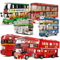 【CW】 London Red City Double-Decker Bus Station Model Sets Building Block Kit Bricks Kid Toys Creative School Travel Vehicle Technique