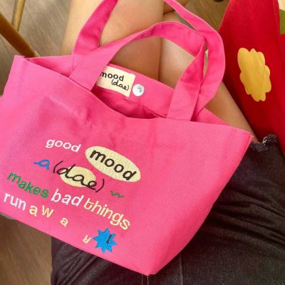 mooddae tote bag กระเป๋าผ้า กระเป๋าถือ | pretty pink