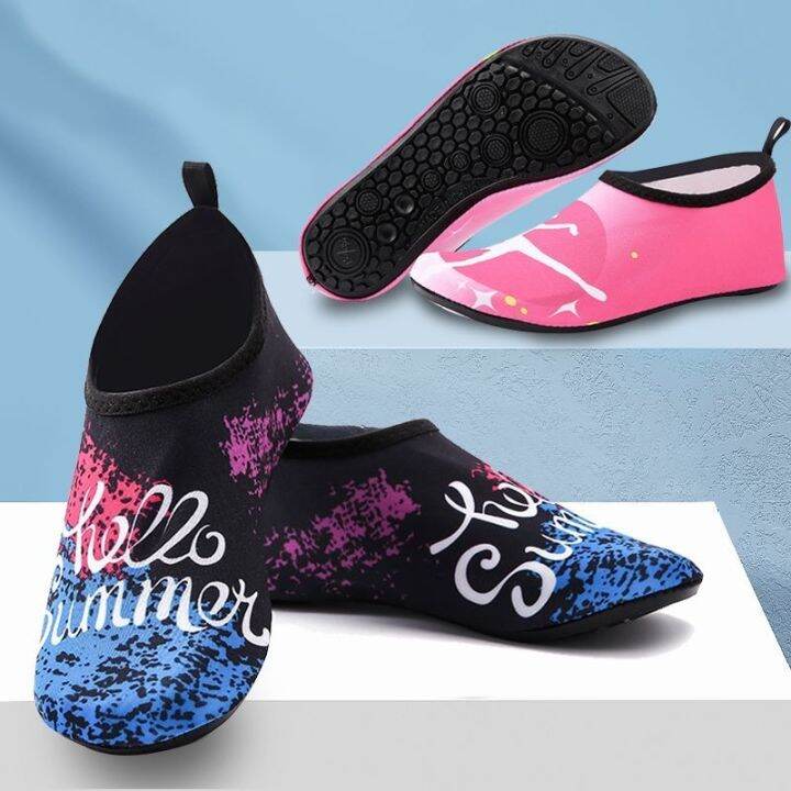 hot-sale-beach-socks-womens-wading-shoes-childrens-water-park-snorkeling-non-slip-and-anti-cutting-mens-soft-soled-skin-fitting-shoes