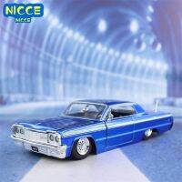 Nicce 1:24ของเล่นจำลองรถ Diecast โลหะสำหรับการสะสมของขวัญสำหรับเด็ก1964 Chevy Impala โมเดลรถอัลลอย