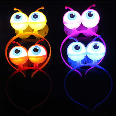 Unique Glow Party Accessories Illuminated Hair Hoops Light-Up Christmas Hairbands Flashing Alien Eyeball Hair Hoops Glow-in-the-Dark Party Accessories