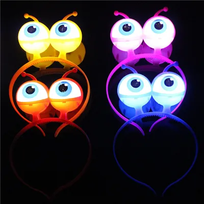 Alien-Inspired Party Supplies Unique Glow Party Accessories Flashing Alien Eyeball Hair Hoops Glow-in-the-Dark Party Accessories LED Halloween Headbands