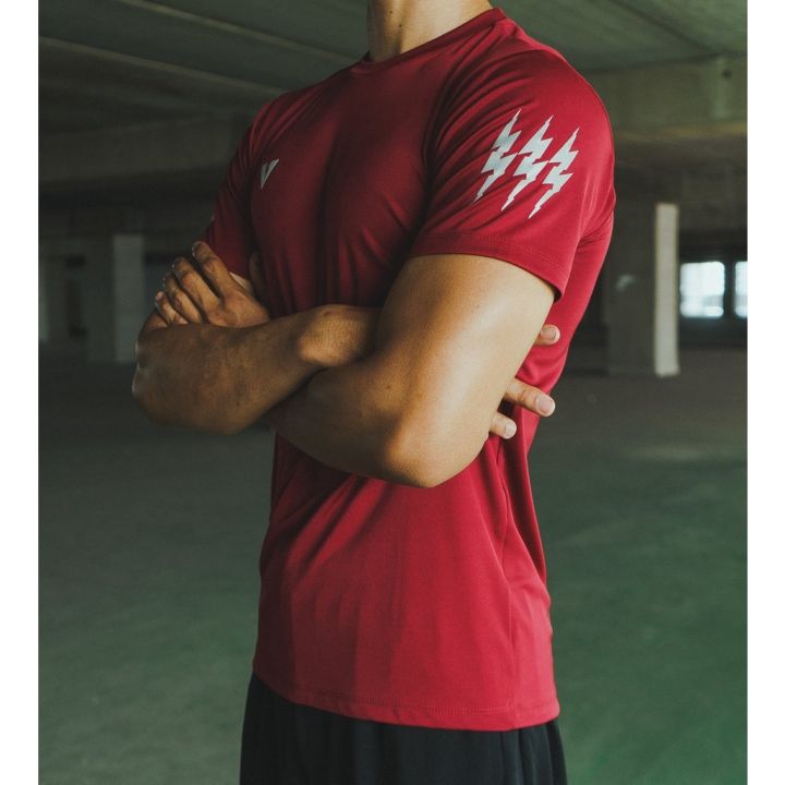volt-เสื้อแขนสั้น-เสื้อกีฬา-เทรนนิ่ง-สีแดงเลือดหมู-acce-004-training-shirts-maroon