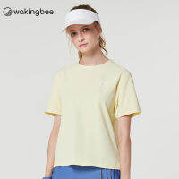 Wakingbee Club Tee (Yellow) เสื้อยืด แขนสั้น ทรงสวย ดีเทลปักที่อก ผ้ากันยูวี แห้งไว ใส่ออกกำลังกาย วิ่ง ฟิตเนส