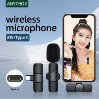 ?รูปแบบใหม่?ไมโครโฟนไร้สายแบบหนีบเสื้อ ANYTROX พร้อมกล่องชาร์จสำหรับการบันทึกวิดีโอ ลดเสียงรบกวน กรอกลับ พลักแอนด์เพลย์