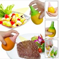 （HOT NEW）เครื่องพ่นด้วยมือน้ำผลไม้ Citrus SprayJuice Squeeze Fruit SqueezerCooking เครื่องมืออุปกรณ์เสริม5zCF115