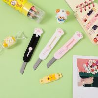 【YF】 Kawaii Mini Utility Cat Paw Art Box Paper Cutter Cute Craft Stationery Scalpel Blades Letter Opener School Office Supplies