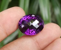 พลอย อเมทิส 22.65 ct. ขนาด 14.8 x 17.9 x 13.4 mm. ความสะอาดVVS  สีหวานมากค่ะ