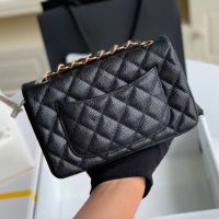 One-shoulder fashion leather classic flap bag caviar appearance cowhide flat sheepskin crossbody chain bag lightweight