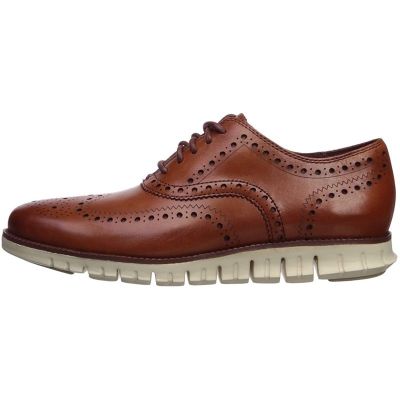 Comfortable Men Shoes Carved Flat Casual Shoes Man Leather Soft Bottom Lace Up Male Brogue Shoes Non Slip Outdoor Shoes Oxfords