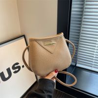 This years popular bag womens 23 new summer -mat one-shoulder nger bag texture contrast --law et bag -Bao23724✐❁