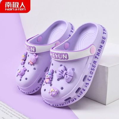 【Hot Sale】 Childrens hole shoes girls slippers summer wear non-slip soft bottom sandals big childrens parent-child beach shoes