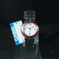 CASIO นาฬิกาข้อมือผู้หญิง CASIO Standard  รุ่น  LTP-1318D ขอบชมพู  ( ของแท้ประกันศูนย์ 1 ปี )