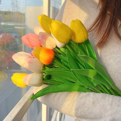 ดอกทิวลิปชิลิโคน ดอกทิวลิป ดอกไม้ปลอม ทิวลิป แจกันดอกไม้ปลอม แจกัน ดอกไม้พลาสติก