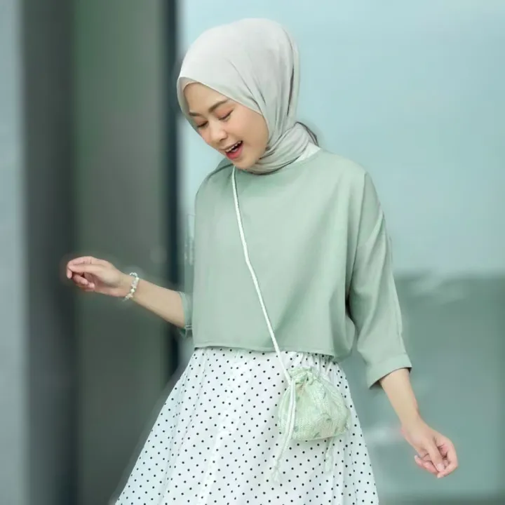 ootd hijab crop