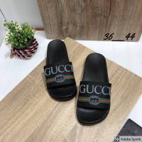 รองเท้าแตะแฟชั่นGUCCI ลดราคา#ลดราคา#แฟชั่น#สวมใส่ได้ทั่งชายและหญิง# ลดราคา(สินค้ามาใหม่สุดเท่) สินค้าขายดีมาก