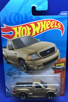 HOT WHEELS 99 FORD F-150 SVT Lightntng. 1/10.