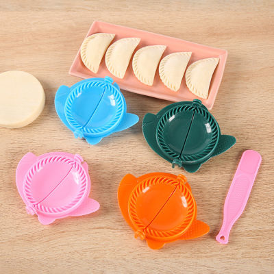 Mold Making Baking Accessories Manual Dumplings Maker Dumpling Mold Dough Pressing Tool