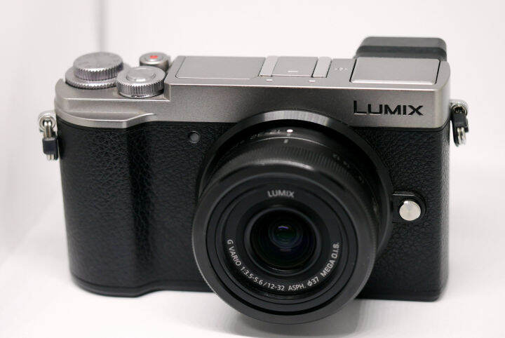 Panasonic Lumix GX9 with kit lens 12-32mm 20.3MP Digital Camera Black ...