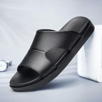 Mans Slippers Leather Mens Summer Shoes Casual Beach Slipper Outdoor Male Home Flip Flops Soft Breathable Shoes Mules Sandals House Slippers