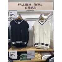 UNIQLO เสื้อถักแขนกุด,สไตล์มหาลัยสำหรับทั้งหญิงและชายห้องลองเสื้อคู่ Z434829เสื้อนอก