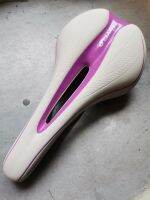 PURPLE PINK WHITE VELO CYCLE SADDLE SEAT SIZE 265X142MM WEIGHT 314G