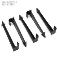 ❂ MUCIAKIE 10PCS DN16 C-type Ground Stakes for PE Pipe Drip Irrigation Hose Tube Holder Brackets Garden Water Connectors