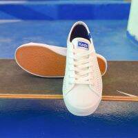 KEDS 【PROMO 2022 New limited edition 】รองเท้าหนังวัวแท้ ลําลอง สีขาว แฟชั่นคลาสสิก สําหรับผู้หญิง (แถมฟรีถุงเท้าสองคู่)