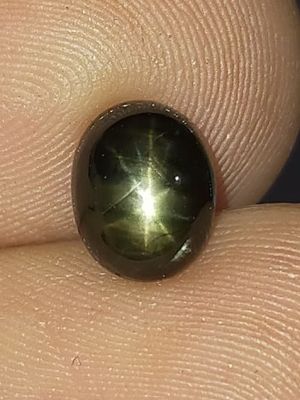 พลอย สตาร์ แซฟไฟร์ ดิบ แท้ ธรรมชาติ ( Natural Black Star Sapphire ) หนัก 2.25 กะรัต