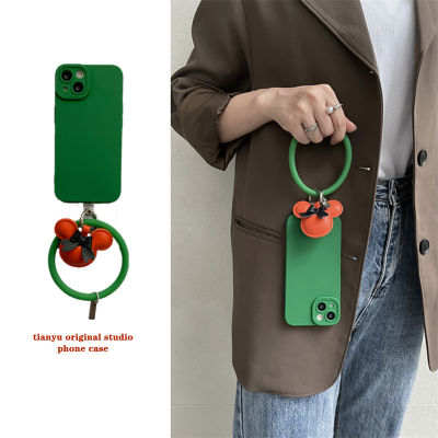 ตุ๊กตาสีเขียวจี้โทรศัพท์มือถือสำหรับสร้อยข้อมือสำหรับ iPhone13pro เคสโทรศัพท์มือถือสีเขียวสำหรับ iPhone12promax แหวนมือจี้โทรศัพท์มือถือสำหรับ iPhone11pro ตุ๊กตาหนังจี้โทรศัพท์มือถือสำหรับ iPhoneXR