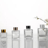 50Ml &amp; 100Ml &amp; 200Ml Empty Square Shape Fragrance Glass Diffuser Bottle &amp; Aromatpy Bottles With Alumite Circle And Plactic Lids