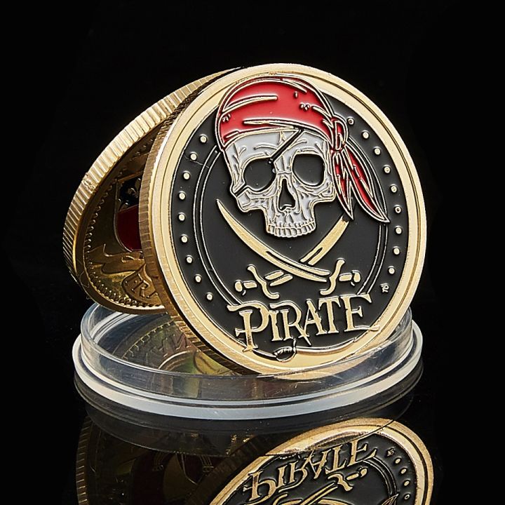 cc-2023-pirate-ship-gold-coin-of-the-sea-collectible-vaule