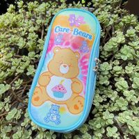 พร้อมส่งกล่องดินสอ Care Bears มาใหม่ วัสดุเป็น PU มีซับด้านใน ด้านในมีช่องแยกของ ขนาด 22×11×6 cm